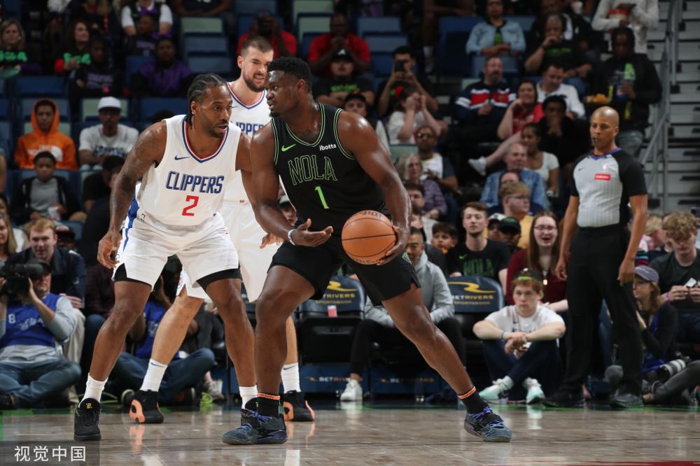 在职业足球 在职业足球