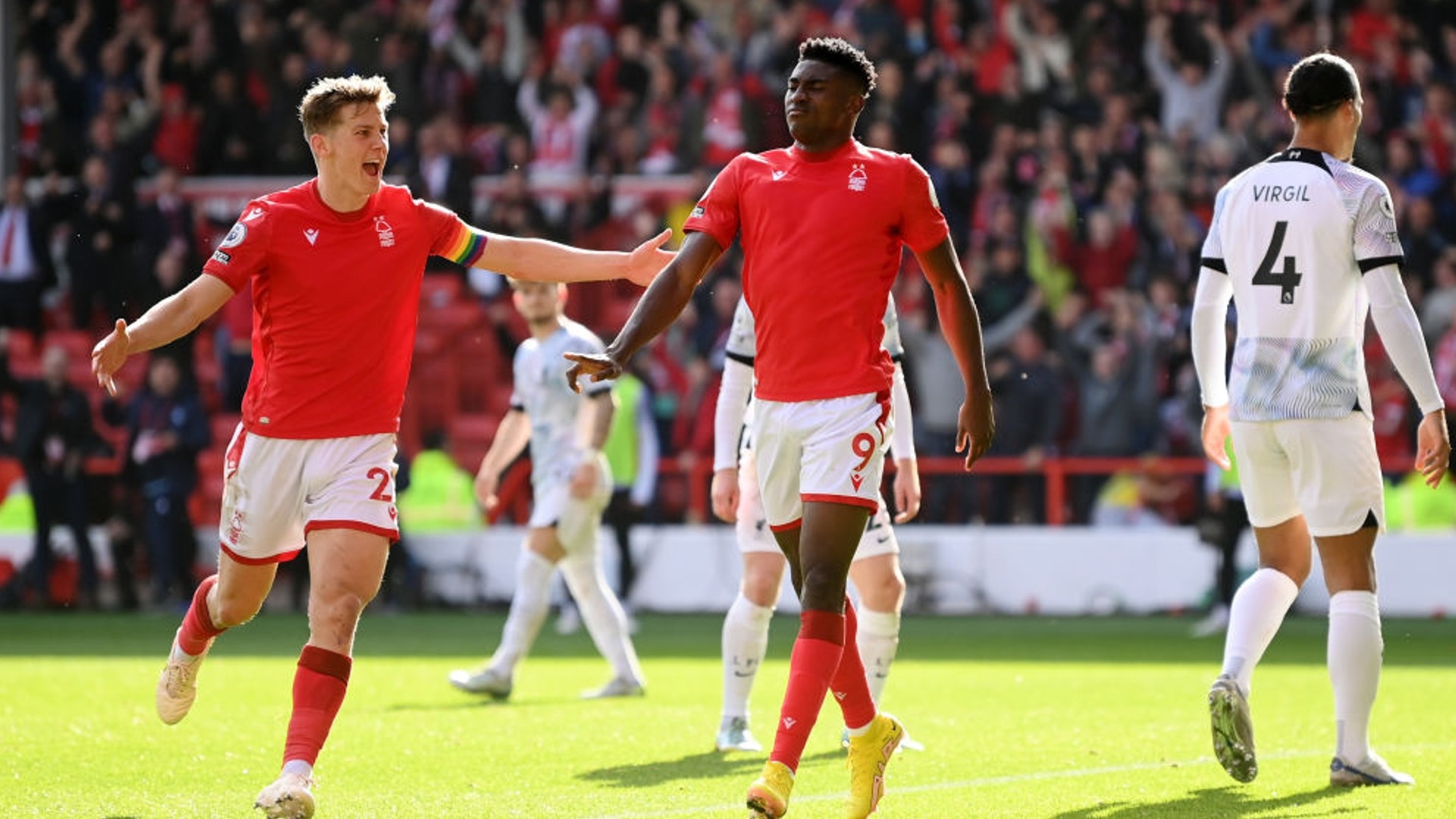 场吸引力大 场吸引力大