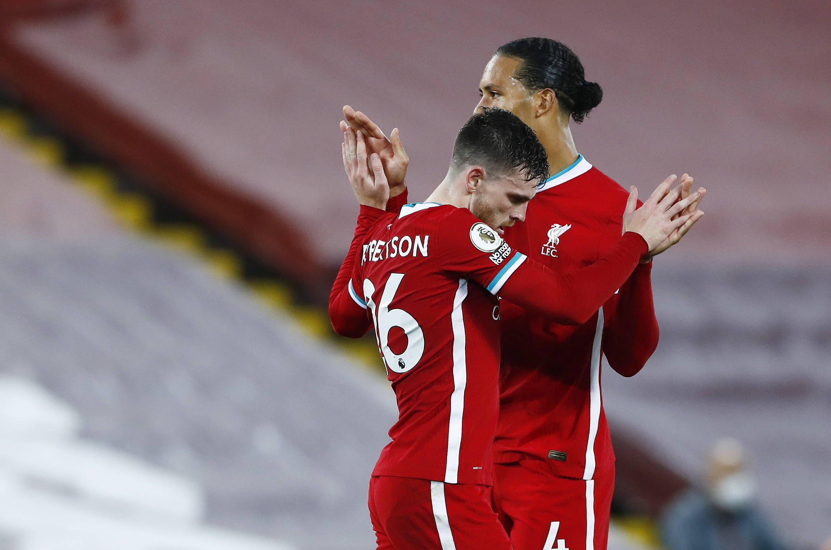 厚度和球员 厚度和球员